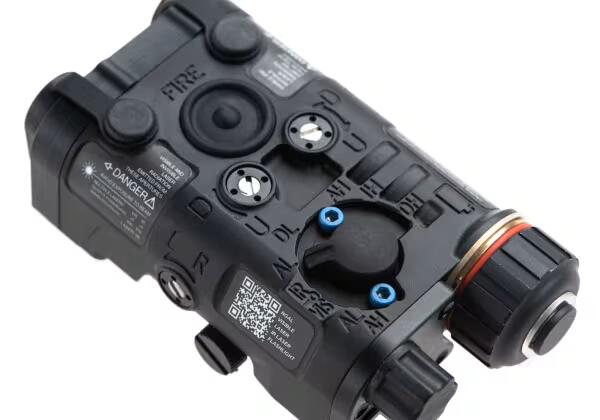 WADSN NGAL Illuminator / laser module Green + IR Aluminium Black
