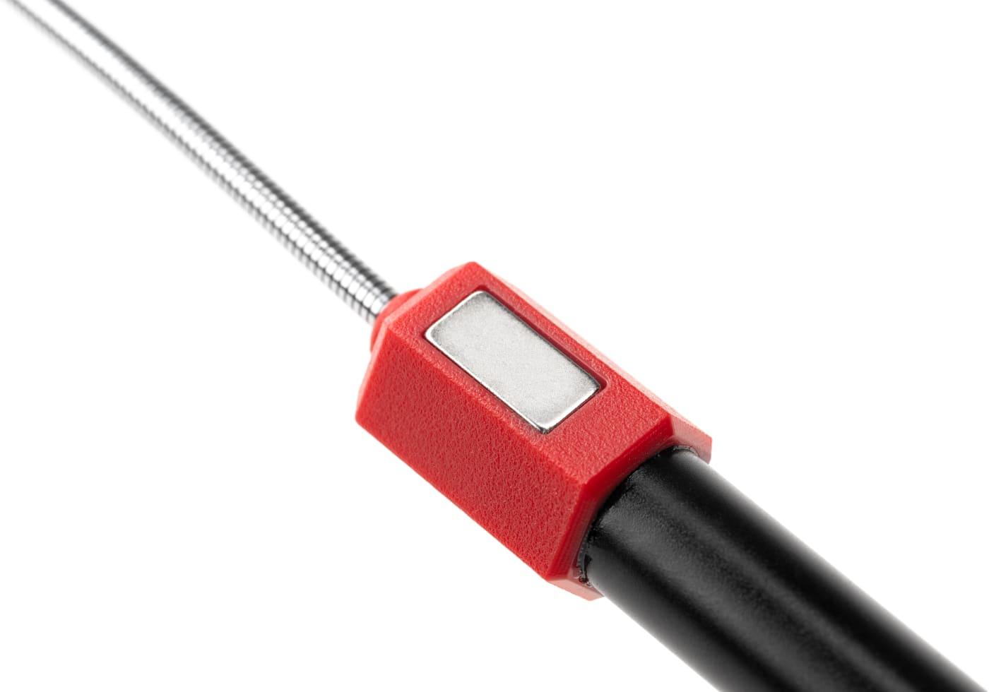 Real Avid Magnetic Bore Light