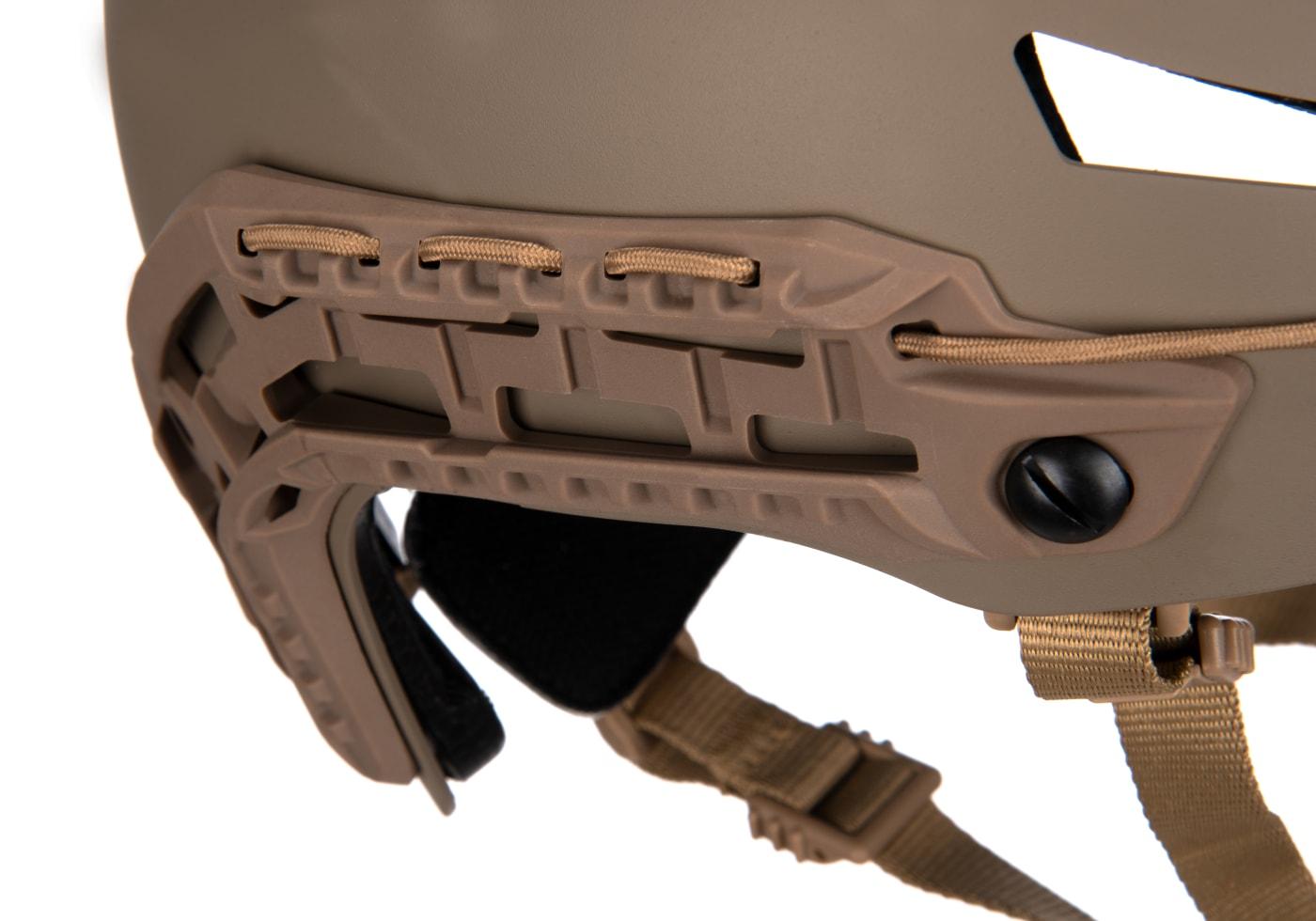 FMA CMB Helmet M/L