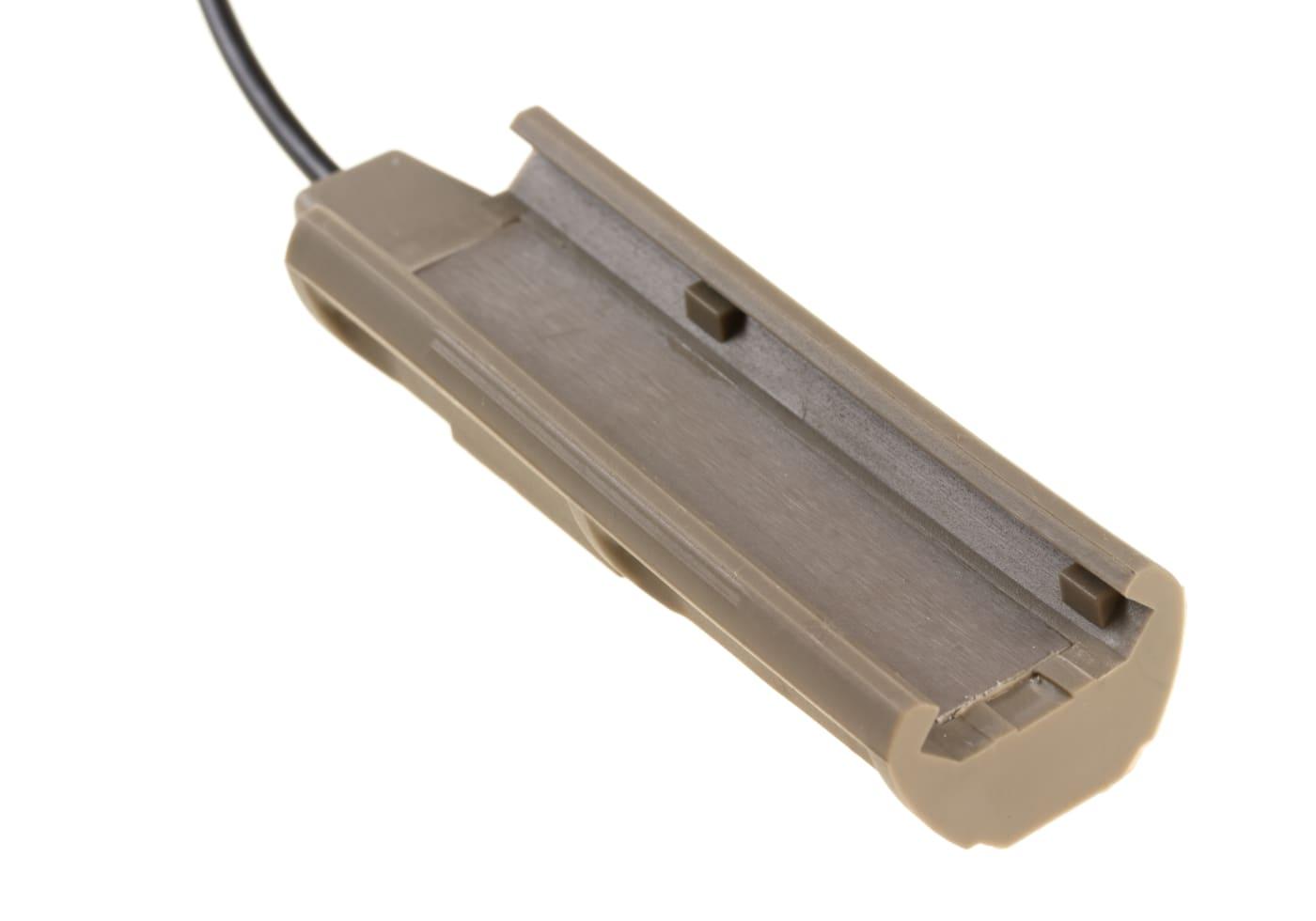 FMA M720V Weapon Light Dark Earth