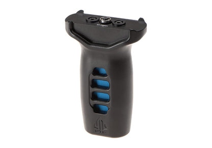 Leapers Super Slim Vertical Foregrip Keymod Black