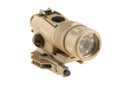 FMA M720V Weapon Light Dark Earth